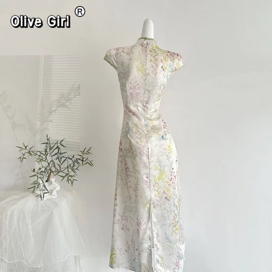 Olive Girl Red Embroidered Qipao for Garden Wedding 2026 Fairycore Photoshoot Everyday Wear S-XXL XS-3XL Plus Size Embroidered Romantic Cottagecore Garden Party Editorial Not Costume Qipao Cheongsam Chinese Dress Chinese Heritage Fashion Women