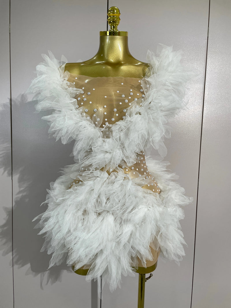 Sexy Sparkly Rhinestone Eveing Party Birthday Nightclub Stage Costume Elegant Off The Shoulder White Mesh See-Through Mini Dress
