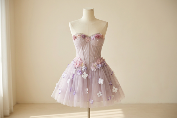 Floral Mini Dresses for Birthdays: Choose the Focal Point