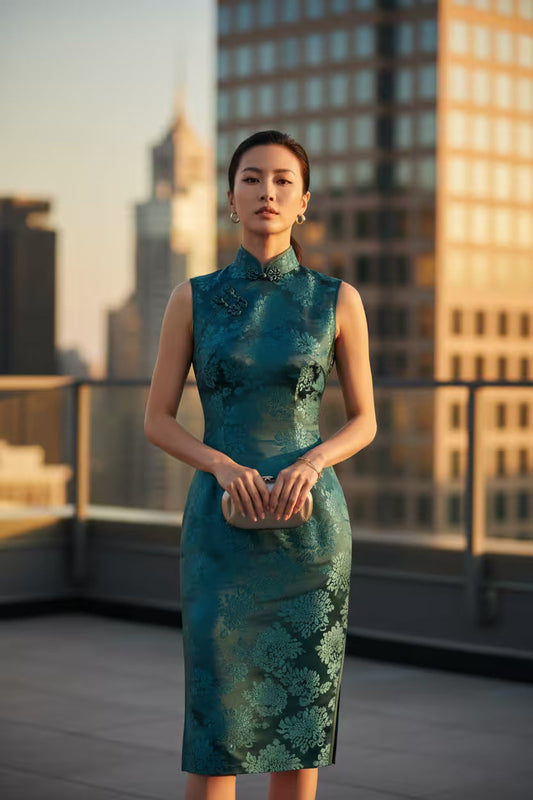 Sleeveless Qipao: The Most Modern & Wearable Qipao Guide