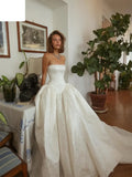 Customized White Strapless Wedding Dresses Elegant Sleeveless Lace-Up Back Bridal Gown A-Line Court Train Wedding Gown