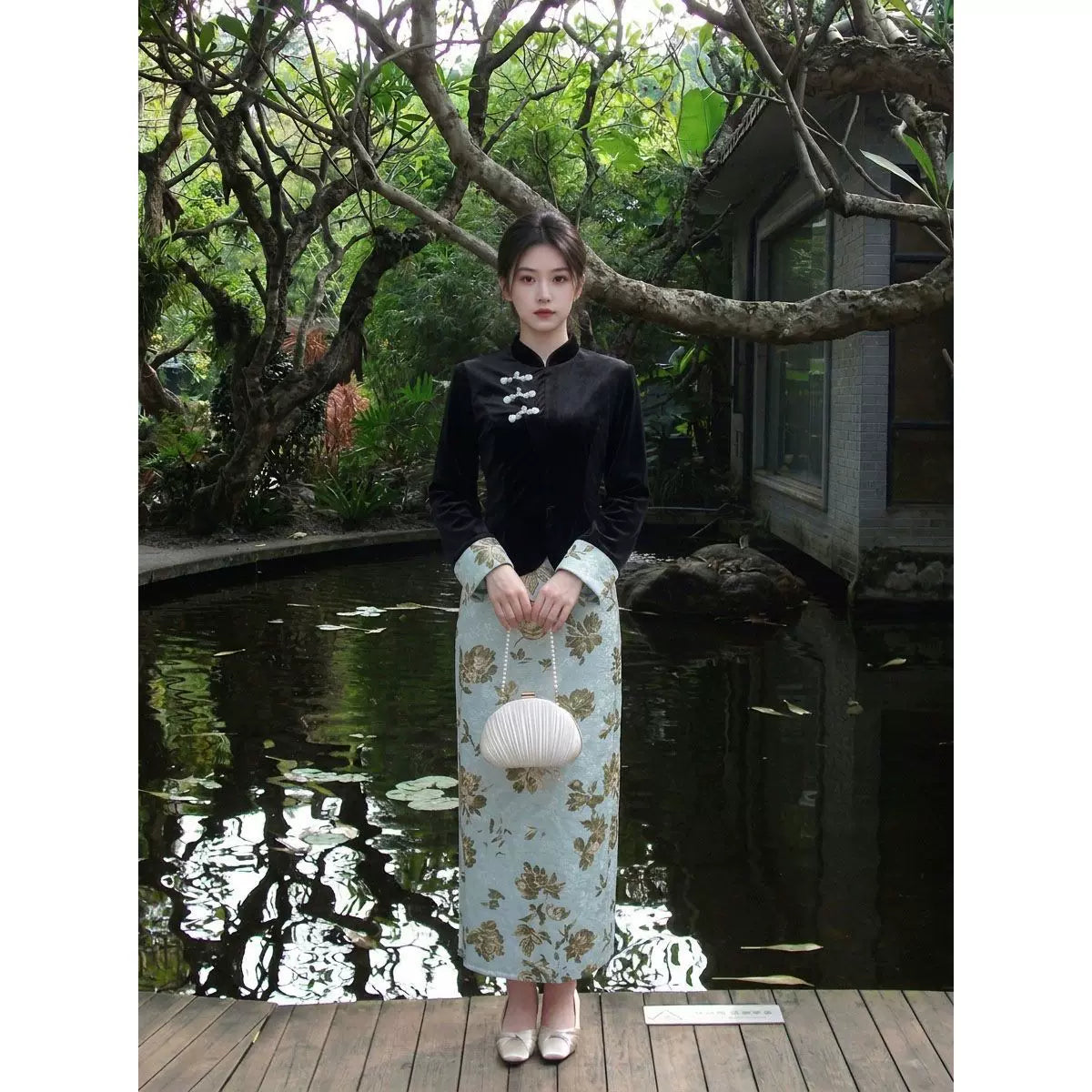 Autumn and Winter Dress 2026 Cheongsam Women's Clothes Black Fake Two-piece Dress Qipao Retro Temperament Elegant Daily