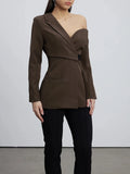 Casual Street Style Asymmetrical Designer Blazer for Women Off One Shoulder Single Button Accent for Fashion Brand Events