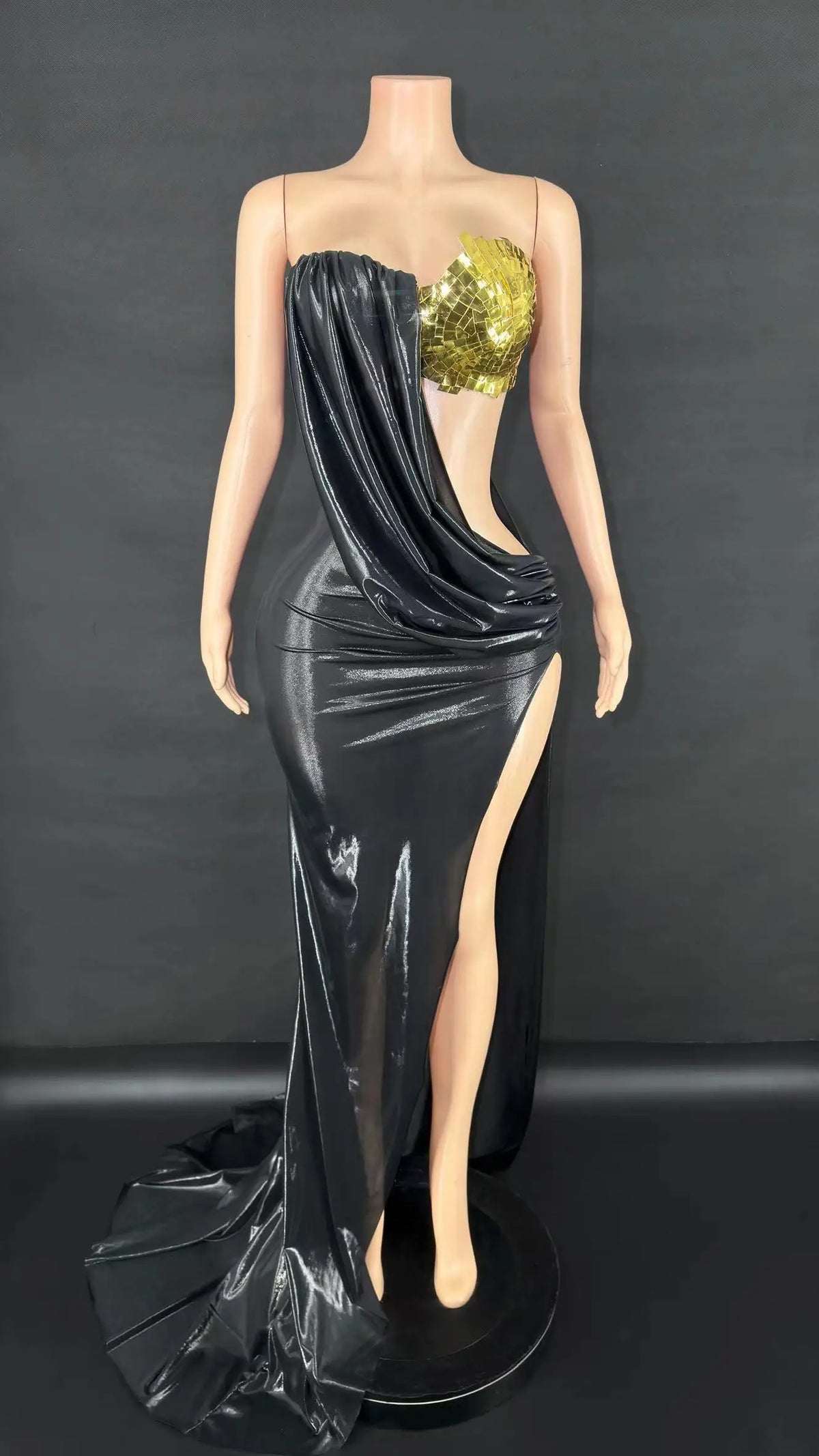 New European American Fashion Y2K Party Sexy Gold Backless Top Slit Long Skirt Floor-Length Feathers Tassels Patterns Beading
