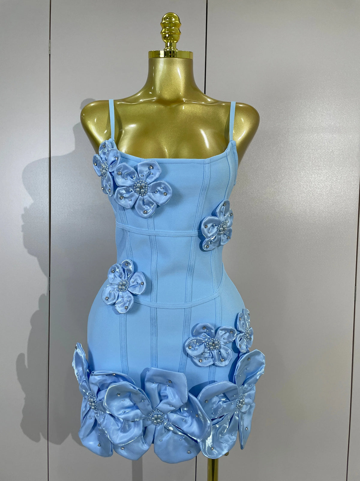 Luxury Party Prom Gown Birthday Wedding Guest Dresses Elegant Chic 3D Beaded Flower Spaghetti Strap Short Bodycon Bandage Dress