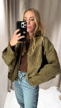 Women's Faux Suede Cropped Bomber Jacket Lapel Collar Zipper Loose Autumn Winter Casual Streetwear Vintage Coat 2026 New