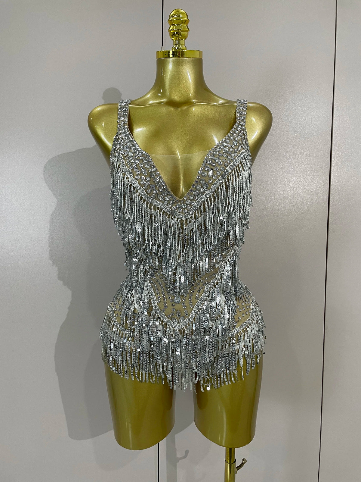Luxury Sparkly Rhinestone Sequins Tassel Mesh Bodysuits Women Celebrate Eveing Birthday Party Nightclub Bar Dencer Stage Costume