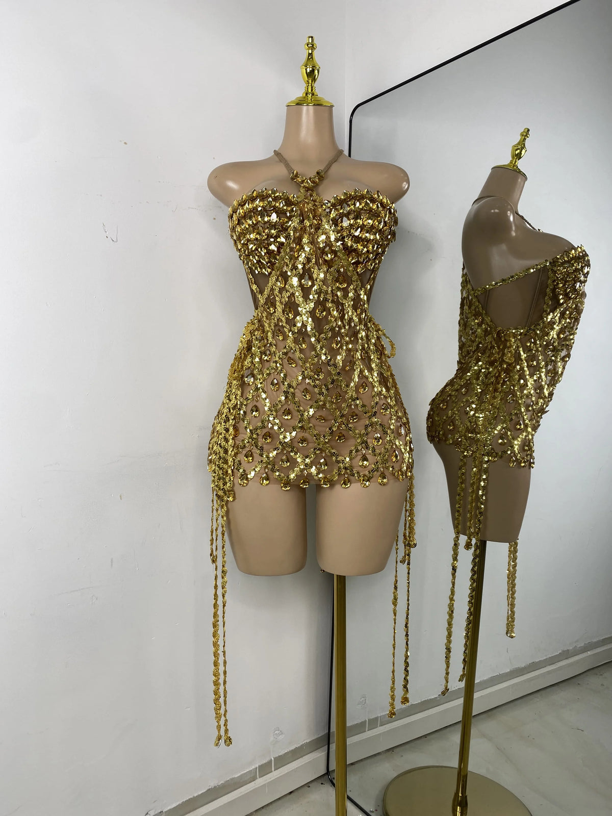 Luxury Sparkly Sequins Diamonds Short Skirt Two Pieces Sets Birthday Dress Women Sexy Performance Costume Singer Stage Outfit