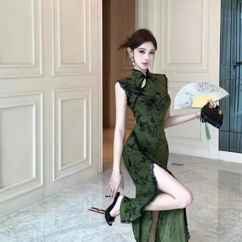 Olive Girl Red Embroidered Qipao for Garden Wedding 2026 Fairycore Photoshoot Everyday Wear S-XL XS-3XL Plus Size Hand Embroidered Romantic Garden Party Editorial Not Costume Qipao Cheongsam Chinese Dress Chinese Heritage Fashion Women