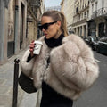 Iconic Street Fashion Week Luxury Brand Gardient Cropped Faux Fur Coat Women Winter 2026 Hot Cool Girls Fluffy Short Fur Jacket