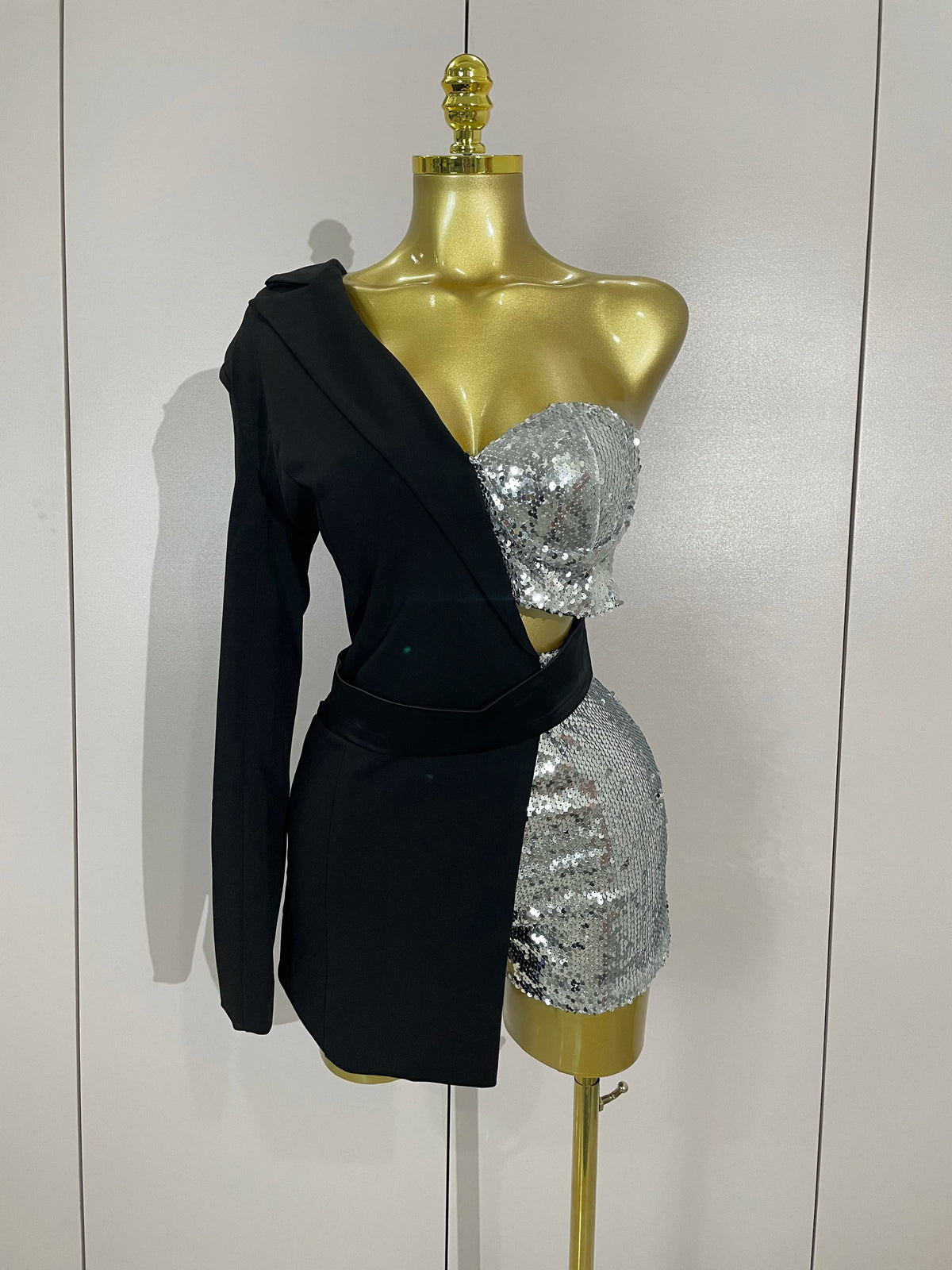 Women Shiny Sequins Black Splicing Long Sleeved Shorts Jumpsuit Celebirty Evening Birthday Party Bar Fashion Club Casual Dress
