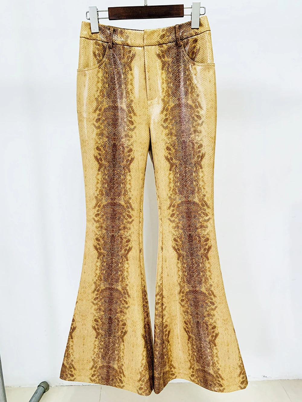Fashion Women's Snake Pattern Zipper Jacket Flare Pants Two Piece Set 2026 Ladies PU Leather Suit