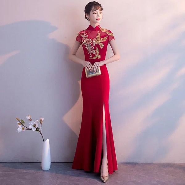 Red Traditional Chinese Style Bride Wedding Dresses Embroidery Cheongsam Gown Robe Party Evening Dress Marry Vestido