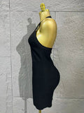Neck-length V-neck Bandaged Halter Dress with A Fitted Bottom Hem  Sleeveless Form-fitting Cocktail Dress for Formal Parties