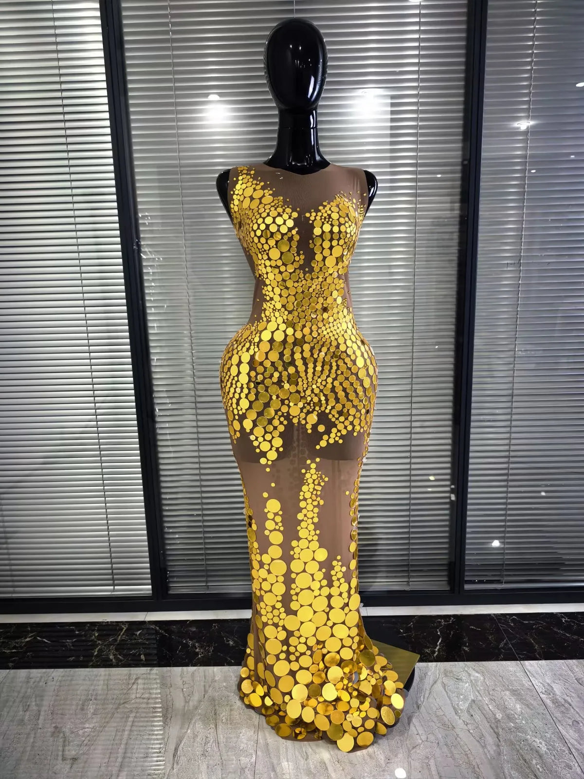 Sparkly Golden Sequiend Women Sleeveless Sexy O-Neck Mesh Bodycon Gowns Dress Elegant Evening Party Celebrity Red Carpet Dress