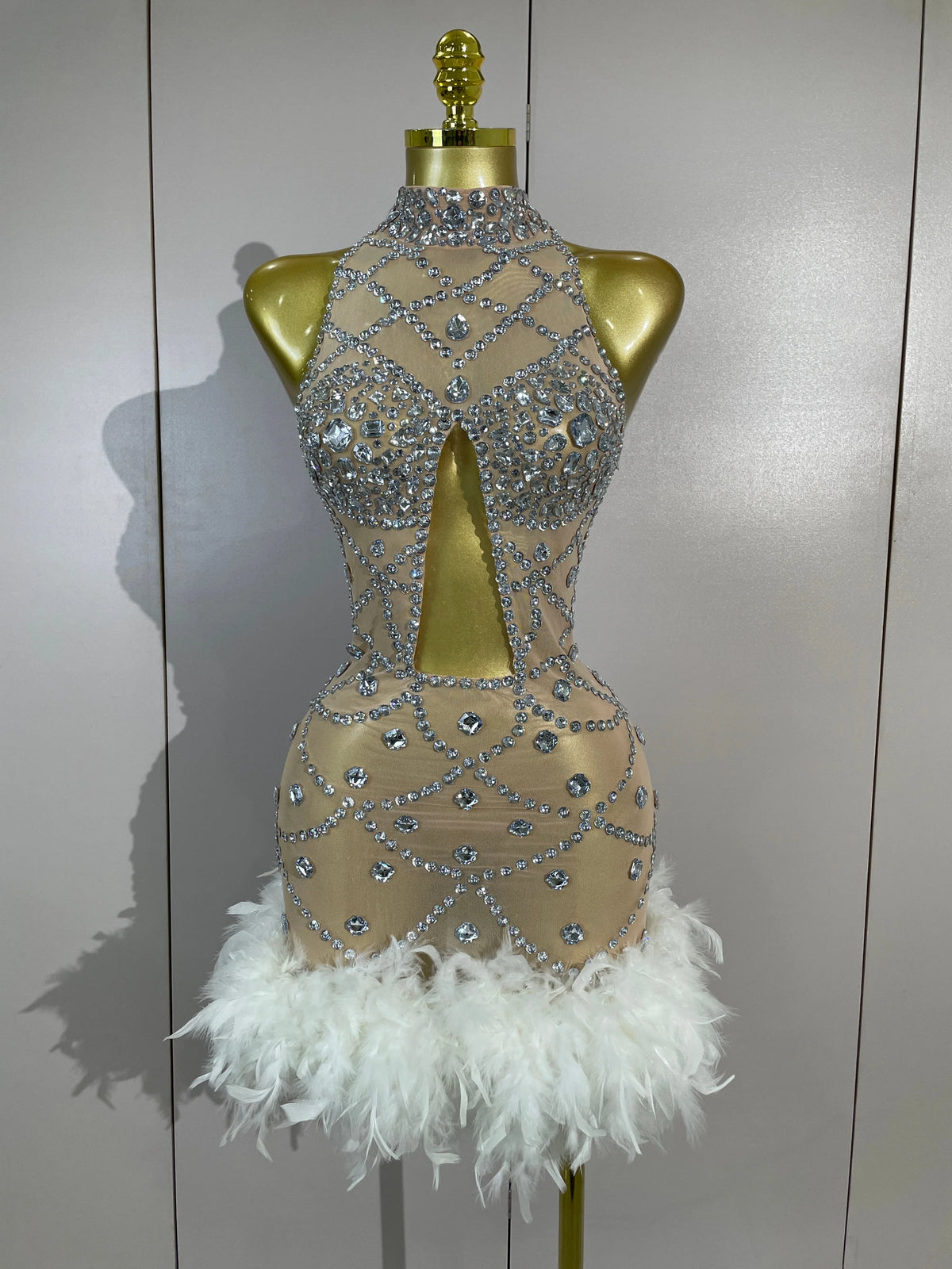 Luxury Nightclub Performance Dance Costume Nightclub Singer Stage Wear Women Sexy Shiny Crystal Feathers Hollow Out Mini Dress