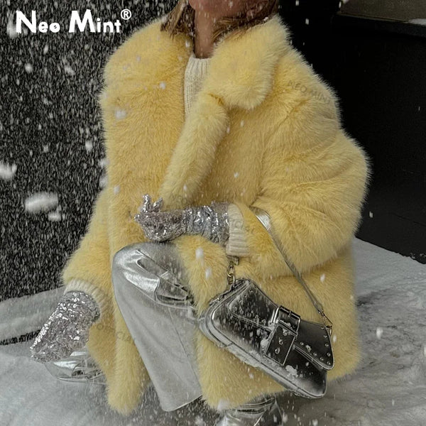 Women Winter 2026 High Quality Luxury Faux Fur Coat Thicken Warm Overcoat Outerwear Hot Girls Solid Long Fox Fur Jacket