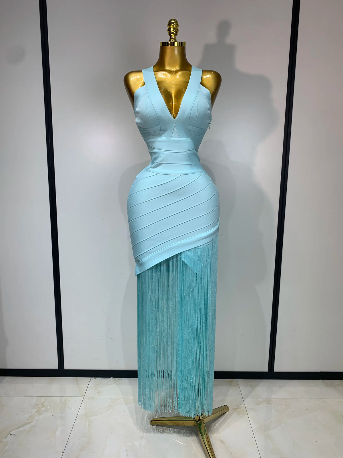 Women Sleeveless Sexy V-neck Tassel Bodycon Bandage Dress Celebrity Elegant Evening Party High Quality Club Birthday Dress