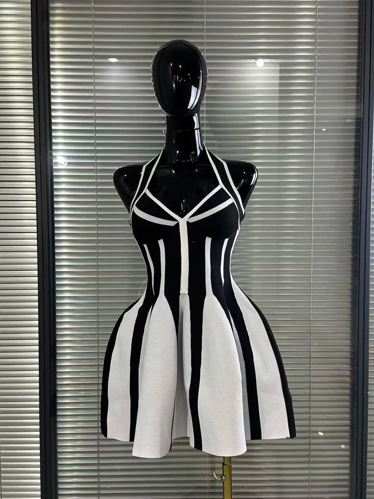Women Sexy Halter Off the Shoulder Striped A-Line Mini Bandage Dress Celebrate Red Carpet Evening Party Cocktail Outfit