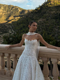 Customized White A-Line Wedding Dresses Strapless Sleeveless Lace Flower Bridal Gowns Elegant Court Train Wedding Gowns