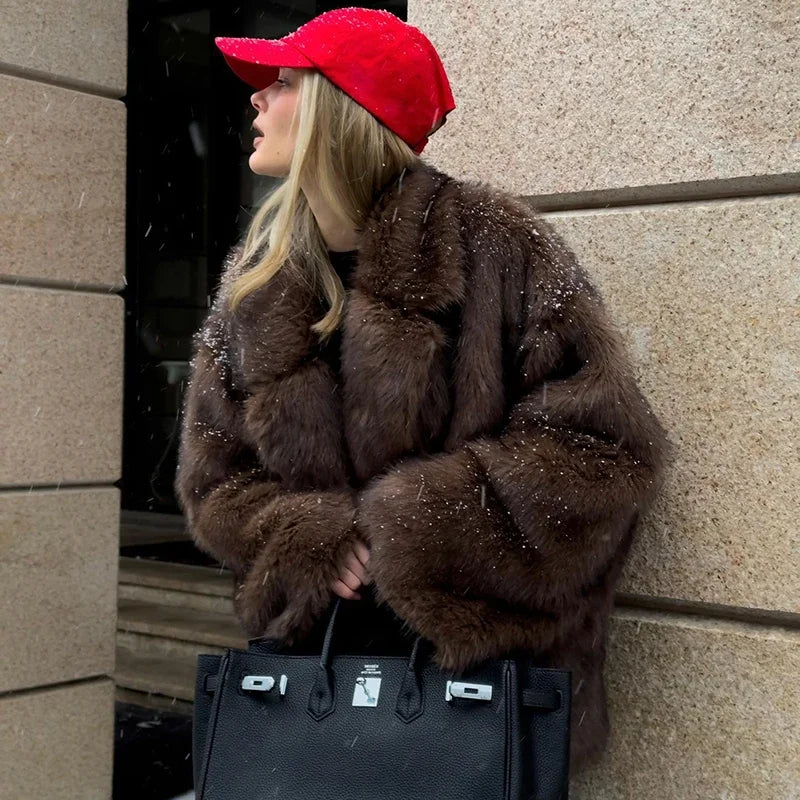 2026 Winter Ins Hot Fashion Girls Oversized Gradient Fur Coat Women Thick Warm Outerwear Fluffy Faux Fox Fur Jacket