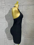 Neck-length V-neck Bandaged Halter Dress with A Fitted Bottom Hem  Sleeveless Form-fitting Cocktail Dress for Formal Parties