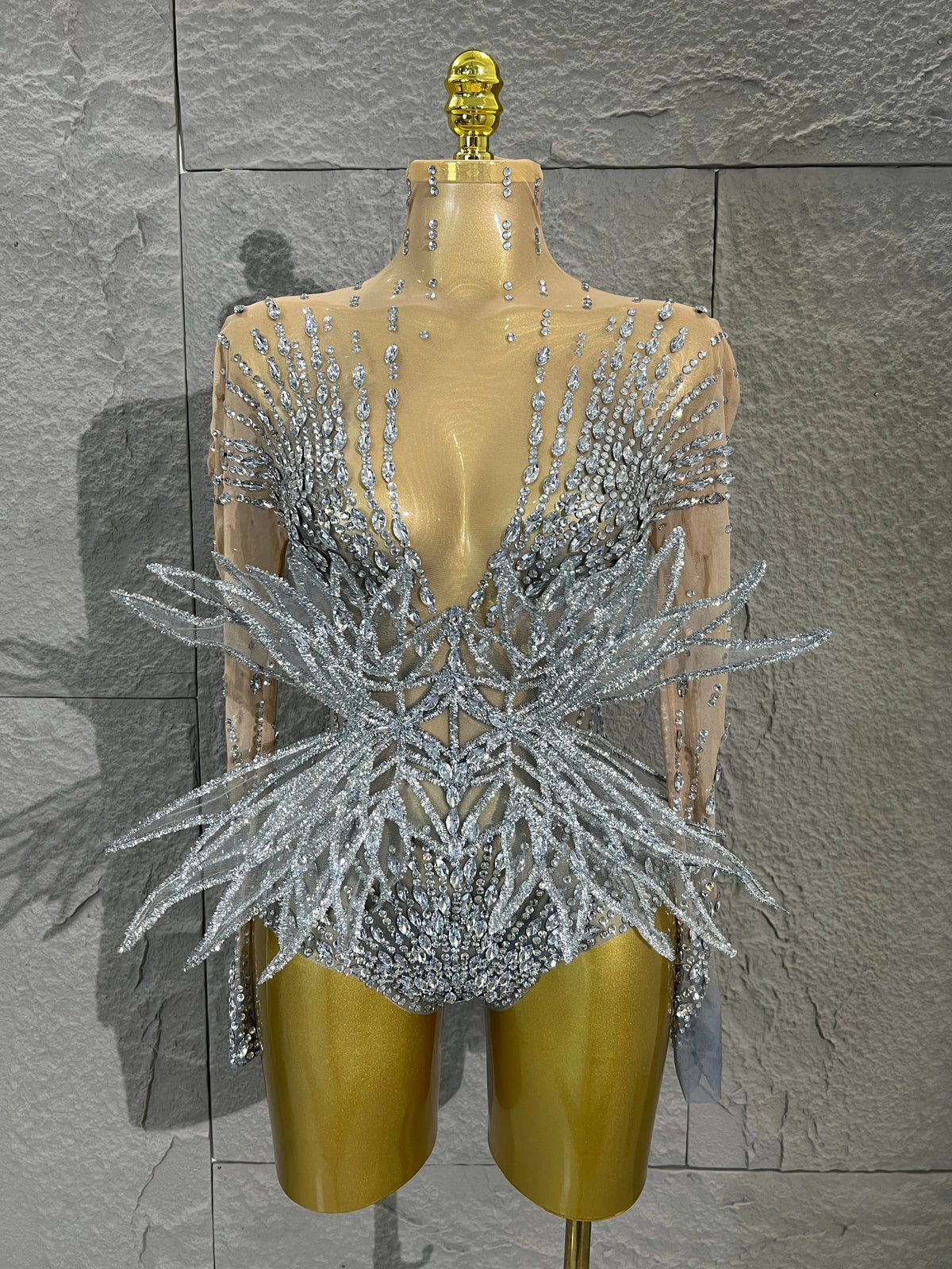 Sexy Madam Sparkling Crystal Bodysuit Long Sleeve See Through Mesh Jumpsuit Evening Party Bar Dancer Stage Wear ForFemale Singer