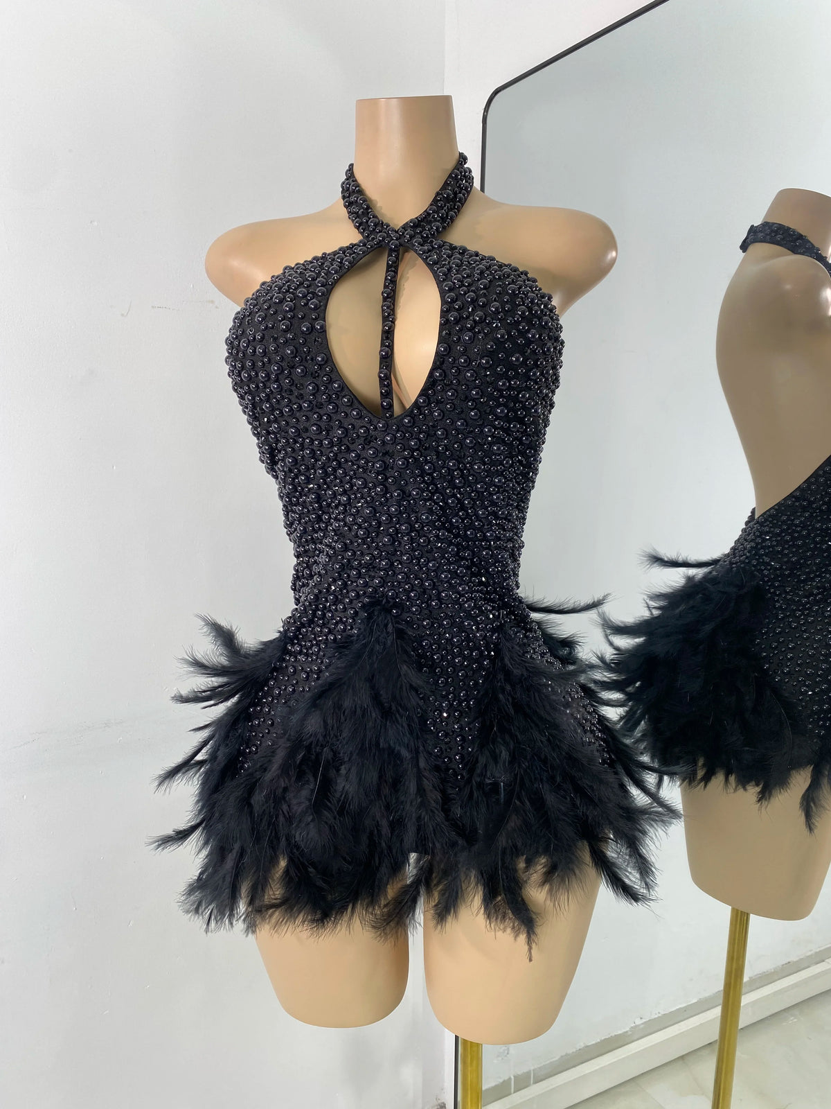 Women Sexy Halter Beading Feather Tight Bodysuit Nightclub Performance Leotard Luxury Party Celebrate Stage Wear