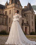 Off Shoulder Lace Wedding Dress Basque Waist Bridal Gown Vintage Bell Sleeve Ball Gowns Church Castle Marriage Clothes