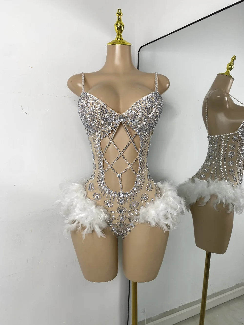 Luxury Women Sexy Shiny Crystal Feathers Hollow Out Bodysuit Nightclub Performance Dance Costume Nightclub Singer Stage Wear