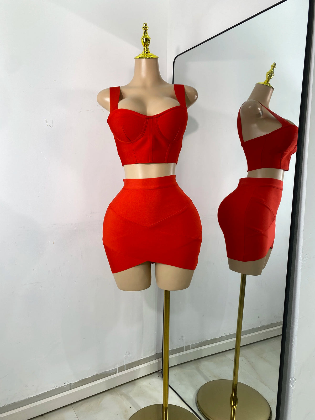 Women Sexy Knitted Mini Bodycon Top Bandage Skirt Two Piece Sets 2025 Celebrity High Street Night Club Birthday Party Outfits