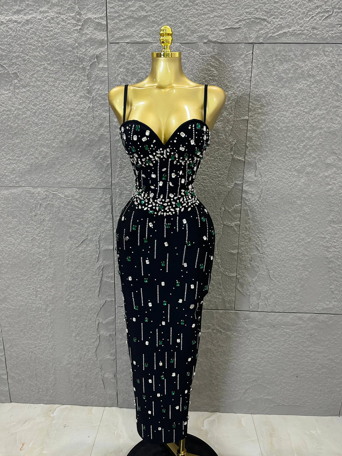 Sophisticated Black Bandage Midi Dress Women Spaghetti Strap Sweetheart Neck Rhinestone Emerald  Bodycon Evening Gown