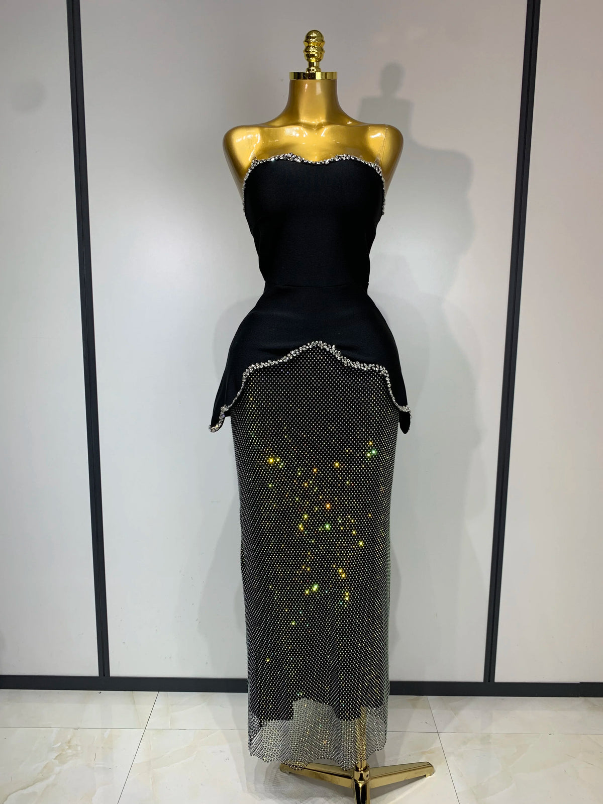 High Quality Black Design Sleeveless Rhinestone Top Hot Diamond Skirt Suit Evening Party Dress Nightclub Luxury Birthday Gown
