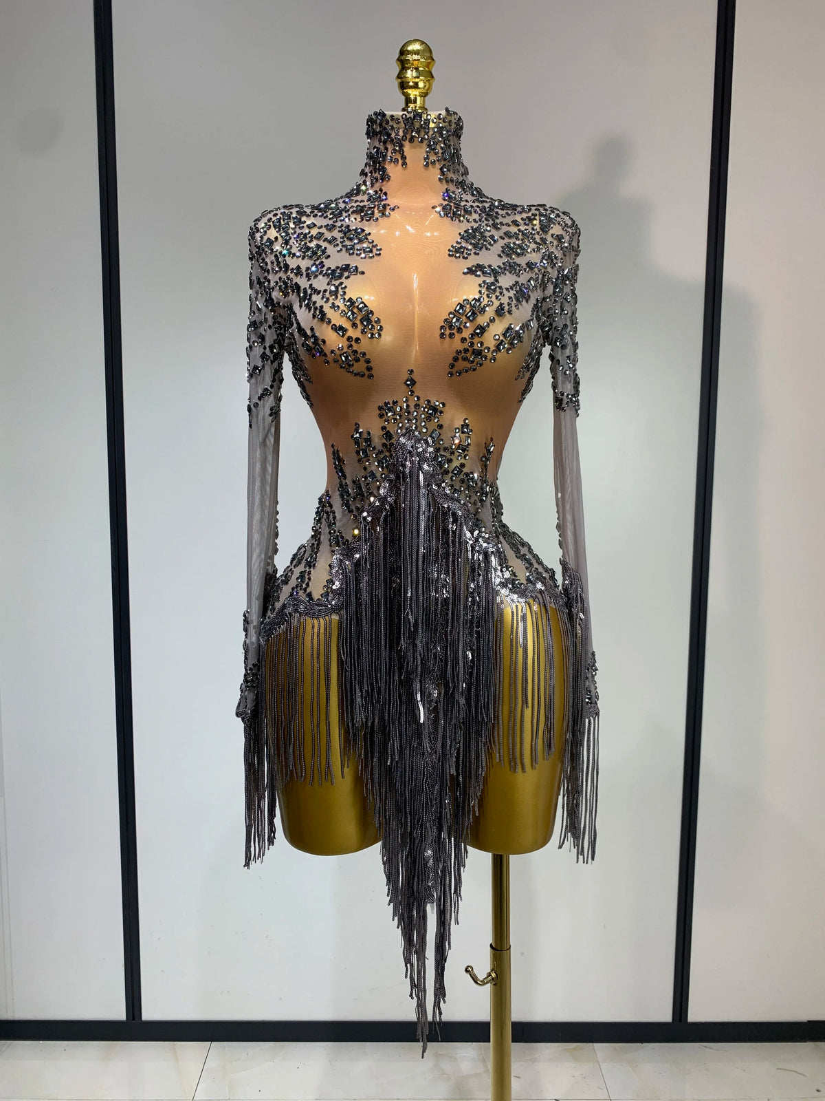 Women Sexy Long Sleeve Diamond Tassel Dress Nightclub Performance Stage Costume Celebrity Evening Party Luxury Birthday Dress