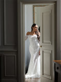Custom Off Shoulder Long Sleeve Lace Mermaid Wedding Dress Delicate Sweep Train Bridal Gown Formal Wedding Evening Outfit
