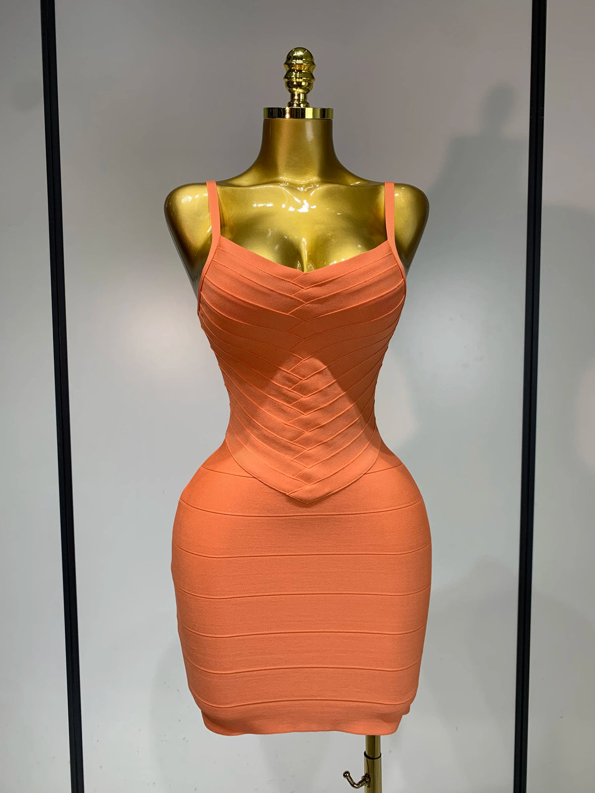 Women Sexy Backless Pink Orange Bodycon Mini Bandage Dress Simple Elegant Evening Party Luxury Birthday Nightclub Prom Dress