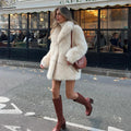 Lapels Faux Fur Coat Women Winter Brand Designer Fluffy Fox Fur Jacket Luxury Furry Overcoats Girl Stylish Long Outerwear