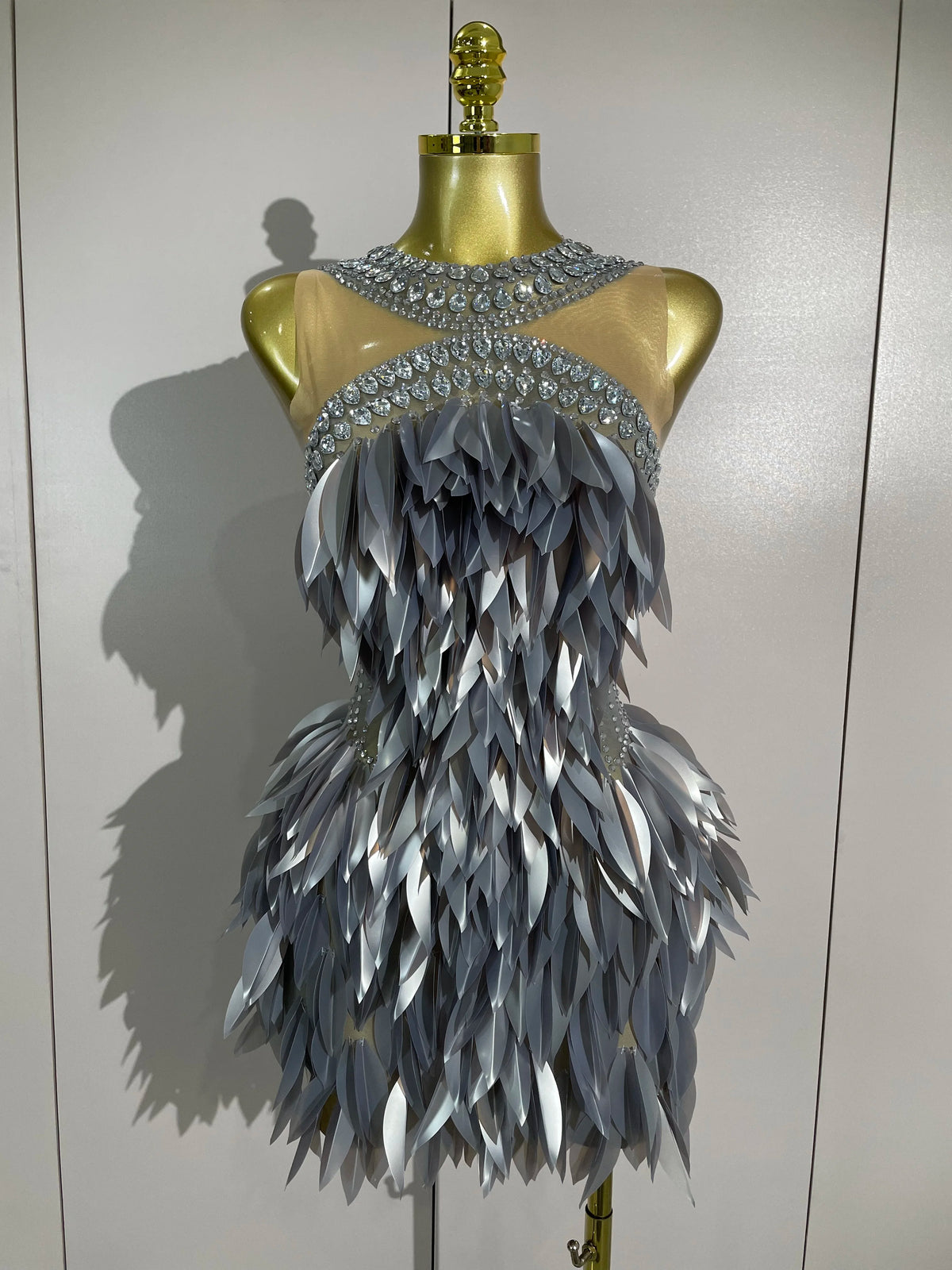Women Eveing Birthday Prom Sparkly Diamond 3D Acrylic Leaf Mesh Transparent Mini Dress Luxury Party Nightclub Bar Stage Costume