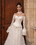 Off Shoulder Lace Wedding Dress Basque Waist Bridal Gown Vintage Bell Sleeve Ball Gowns Church Castle Marriage Clothes