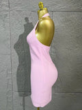 Neck-length V-neck Bandaged Halter Dress with A Fitted Bottom Hem  Sleeveless Form-fitting Cocktail Dress for Formal Parties