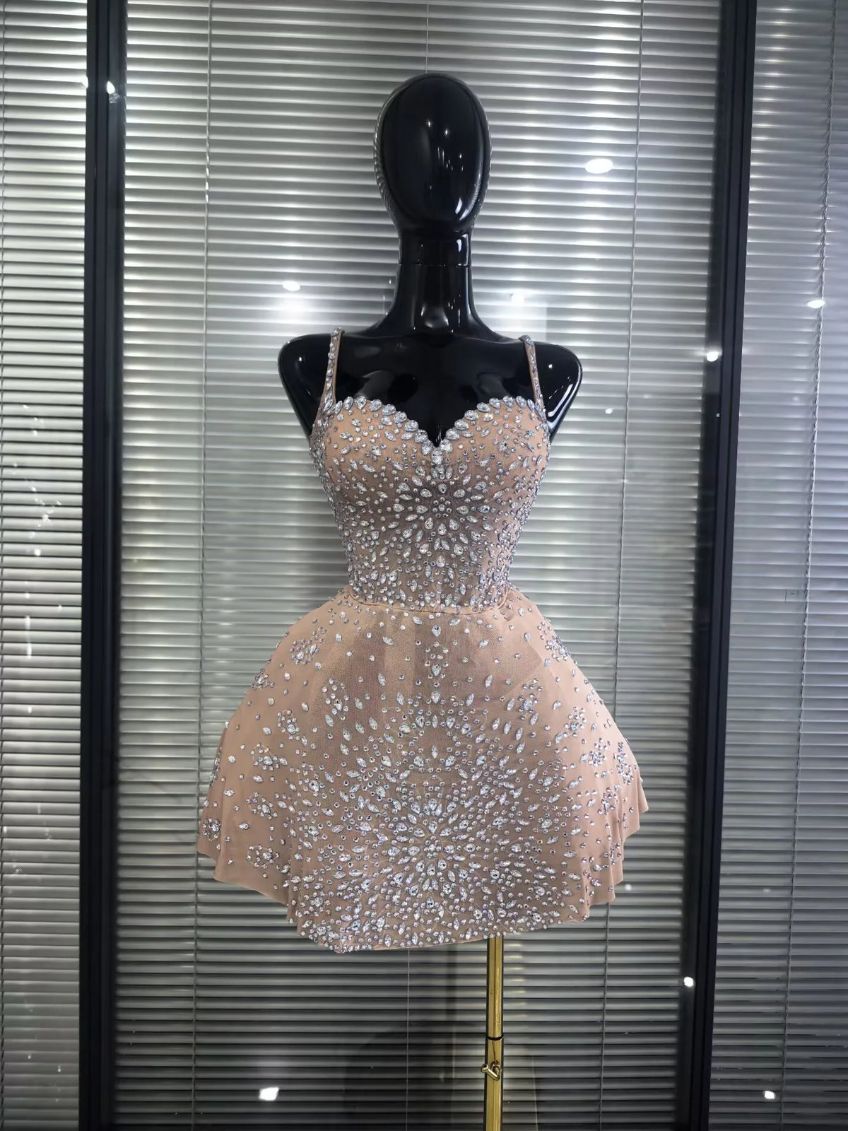 Luxury Women Sexy Strap Shining Rhinestones A-Line Mini Mesh Dress Cute Showgirl Performance Costumes TV Show Stage Wear
