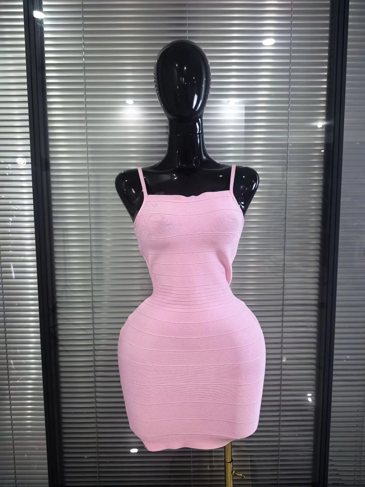 Pink Color Women Sexy Strap Bodycon Mini Bandage Dress Nightclub Party Celebrate Birthday Fashion Cocktail Outfit Clothing