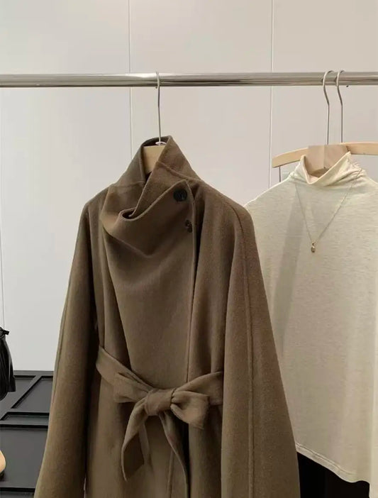 Original High-quality 2026 New Style, Featuring A 50% Wool High-neck and Belted Wool Blend Coat for Women