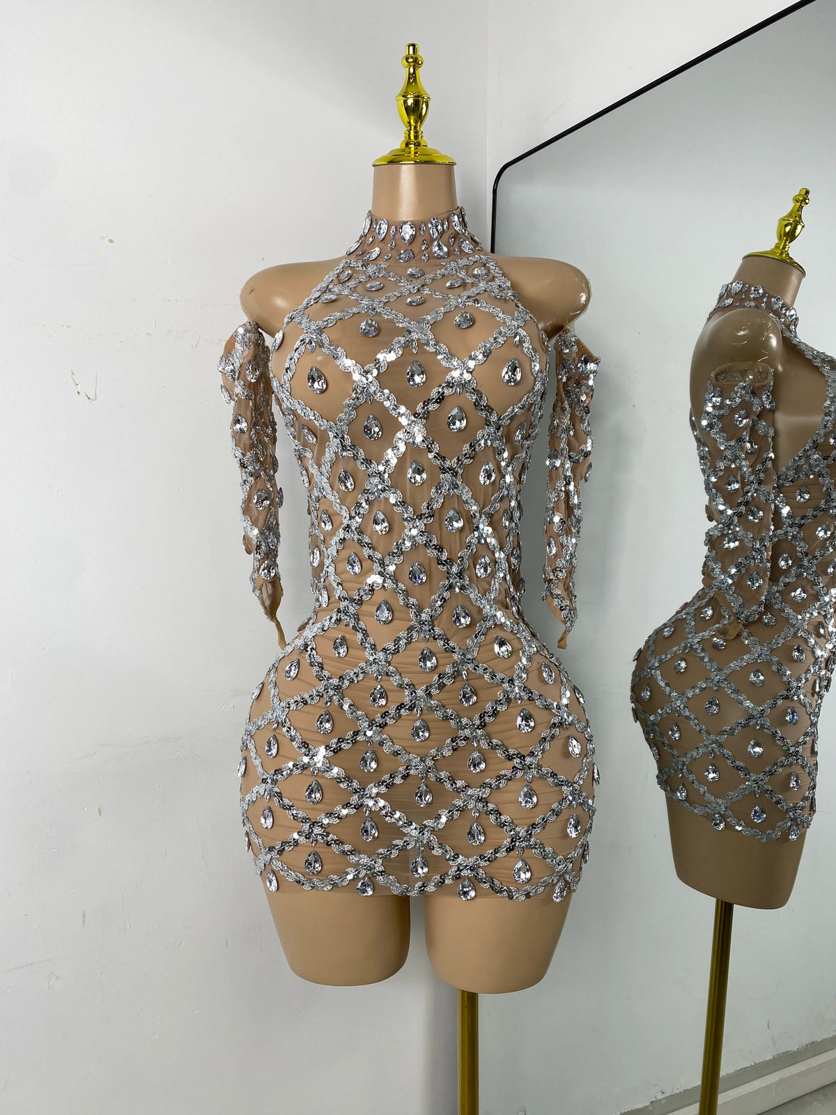 Luxury Women Sexy Sparkly Sequins Halter with Sleeves Mesh Mini Bodycon Nightclub Birthday Dress Party Performance Costume