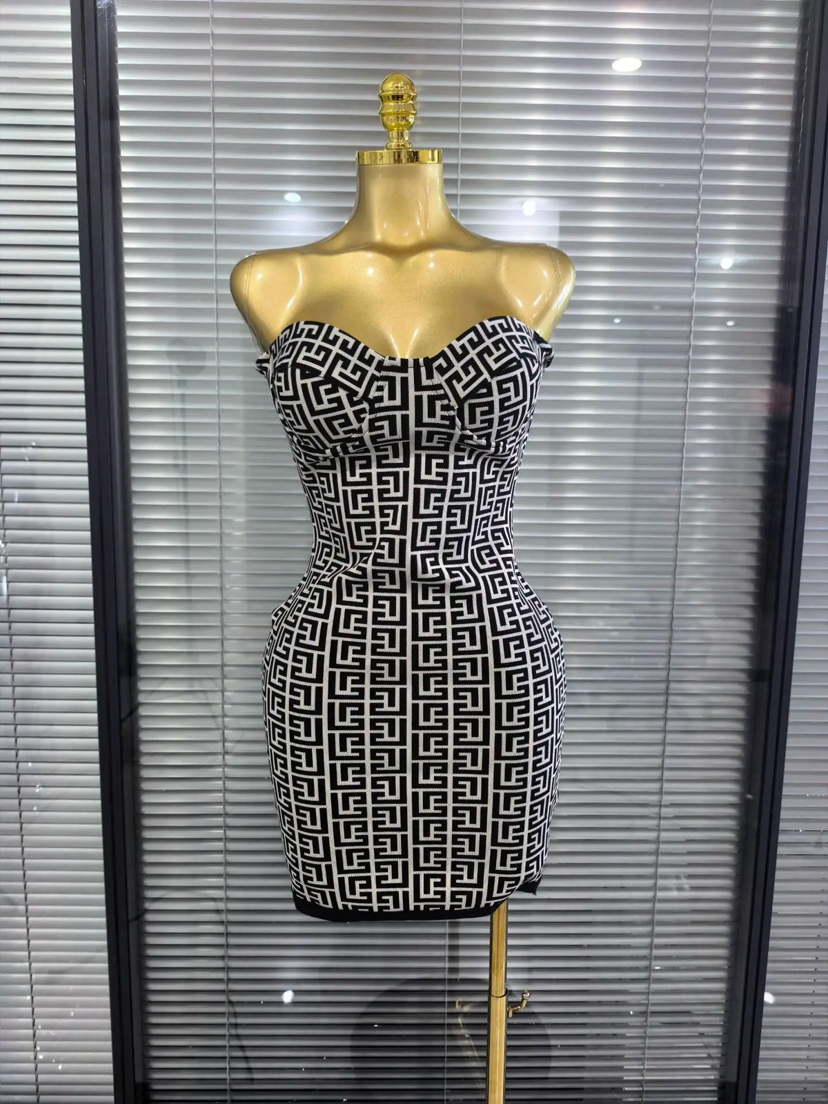 High Quality Women Long Sleeve Single Button Coat Strapless Bodycon Mini Bandage Dress Red Carpet Celebrate Evening Outfit