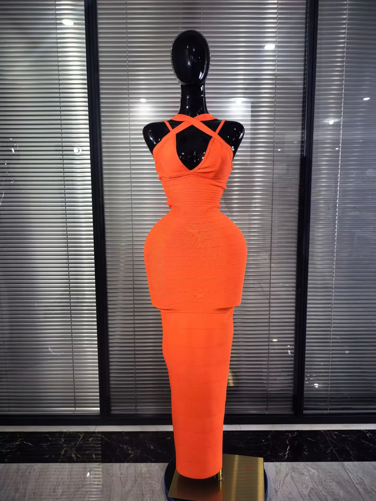 Orange Color Women Sleeveless Sexy Halter Off the Shoulder Bodycon Bandage Long Dress Celebrate Fashion Evening Party Outfit