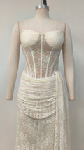 Elegant Strapless Lace Long Ribbon Wedding Dress Patchwork Vintage Floral Lace Bridal Gown Sheath Fitted Dresses