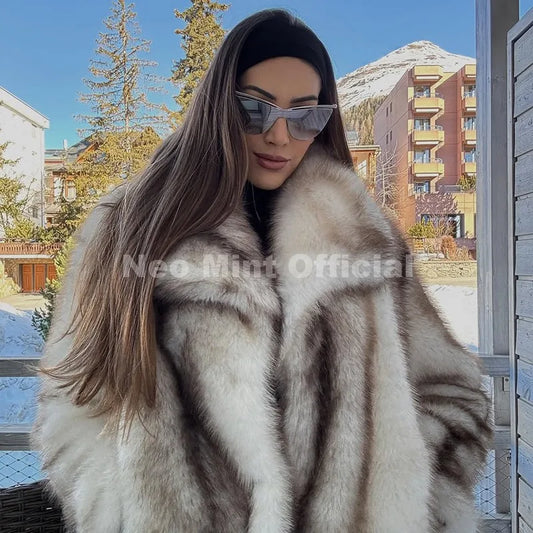 2026 Winter Exclusive Striped Faux Fur Jacket Women Overcoat Brand Blogger Fashion Fluffy Fox Fur Collar Coat Outerwear