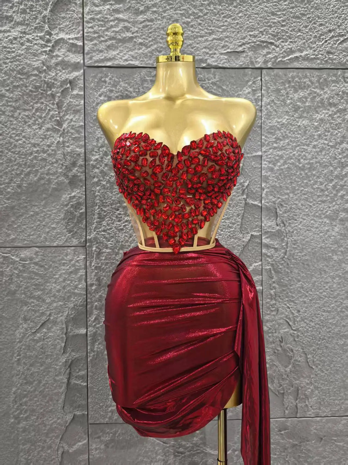 Glamorous Sparkly Red Diamonds Sexy Tops Skirt 2 PCS Set 2025 Women Celebrate Party Birthday NightClub Performance Stage Outfit