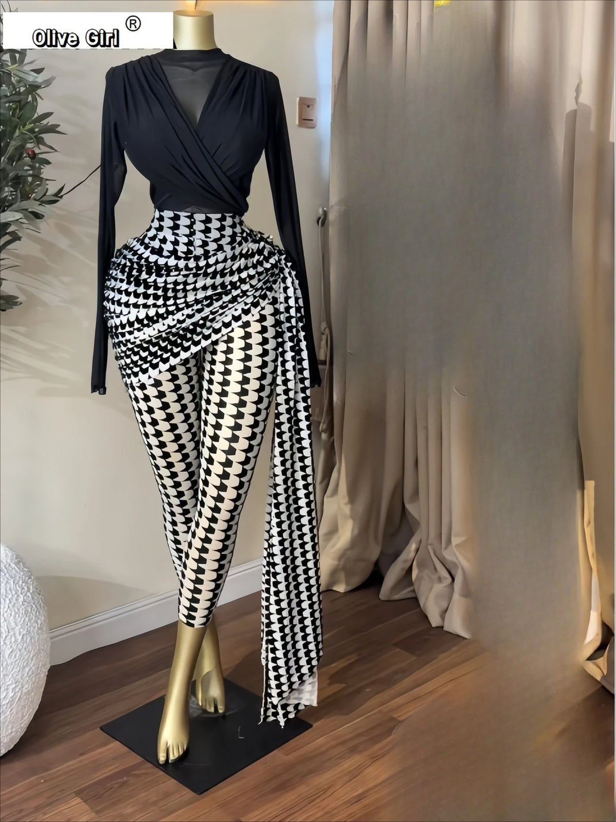 Women Two Piece Pants Set Black Mesh Long Sleeve Top with Black White Geometric Print High Waist Ruched Pants Going Out